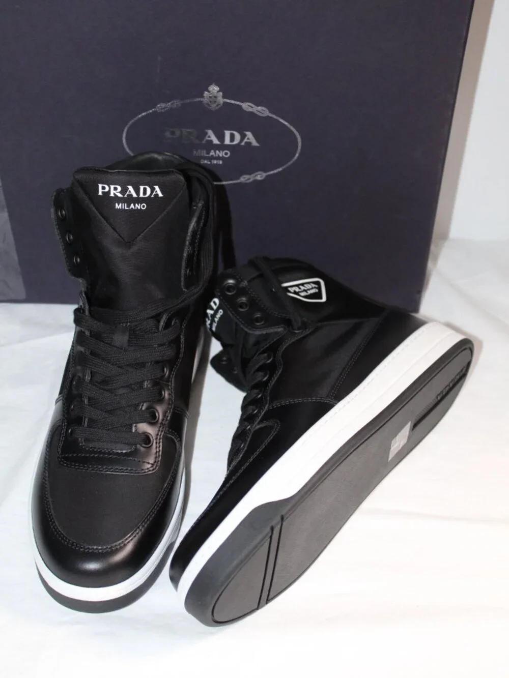 NWB PRADA Black Re-Nylon Booties Lace Up Hi Tops Sneakers Flats Triangle Logo 39